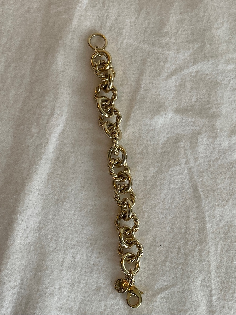 J Crew Gold Chain Link Bracelet - Picture 2 of 3